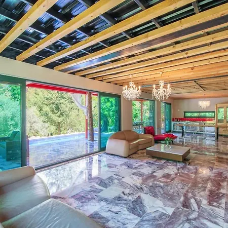 Kidrak Premium Villa